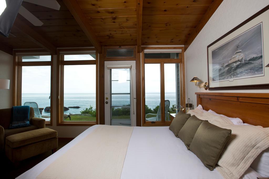 Bluefin Bay On Lake Superior Tofte Exterior photo