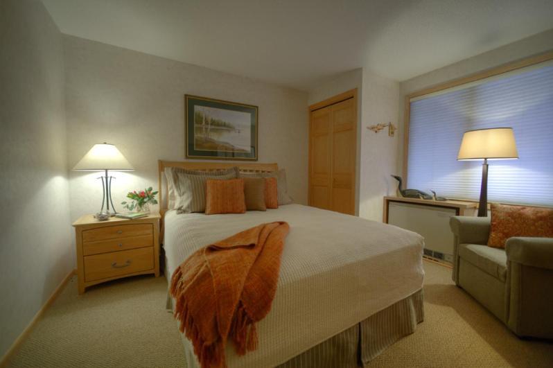 Bluefin Bay On Lake Superior Tofte Room photo